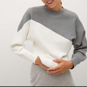 Mango Crew Neck Color Block Grey and White Sweater Size Medium